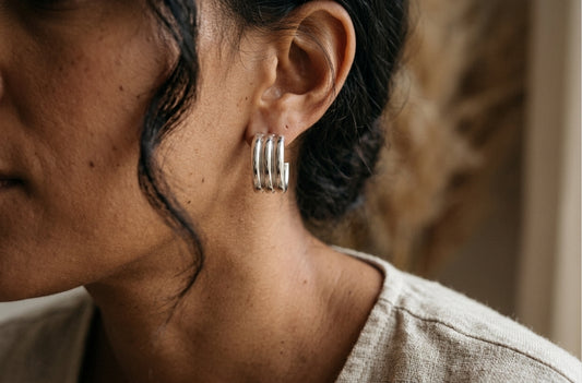 The Triple Curve Hoops