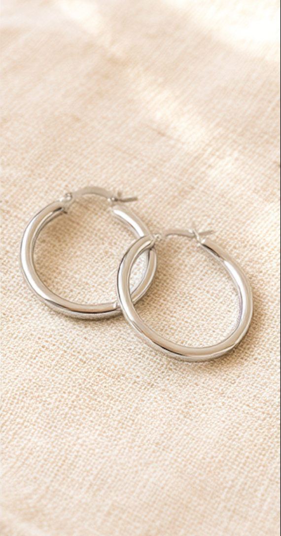 The Clara Hoops