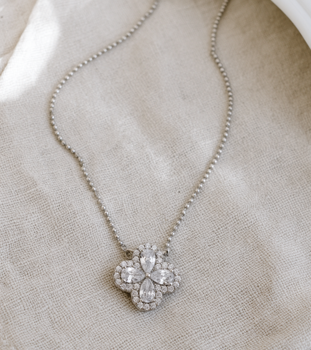 The Felicity Clover Necklace