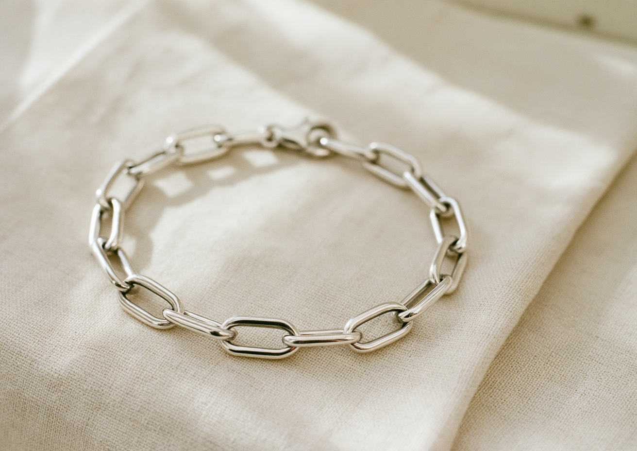The Quinn Link Bracelet